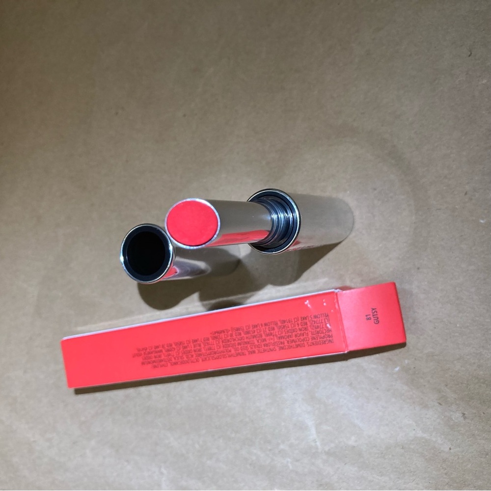 Mac lipstick - Picture 3 of 3